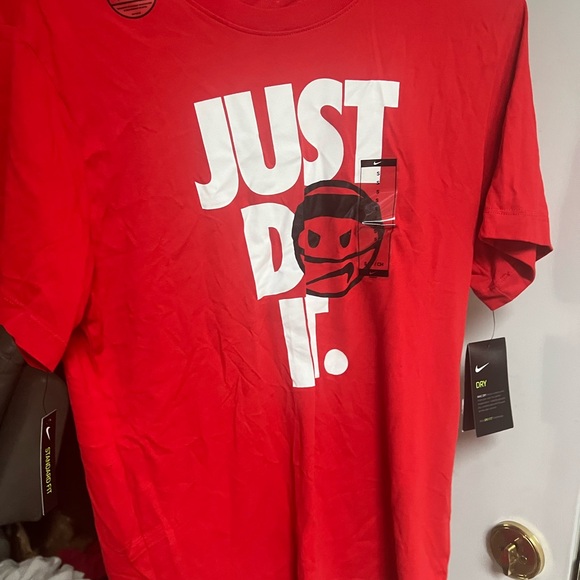 Nike Dri-Fit Cotton Tee - Picture 4 of 4